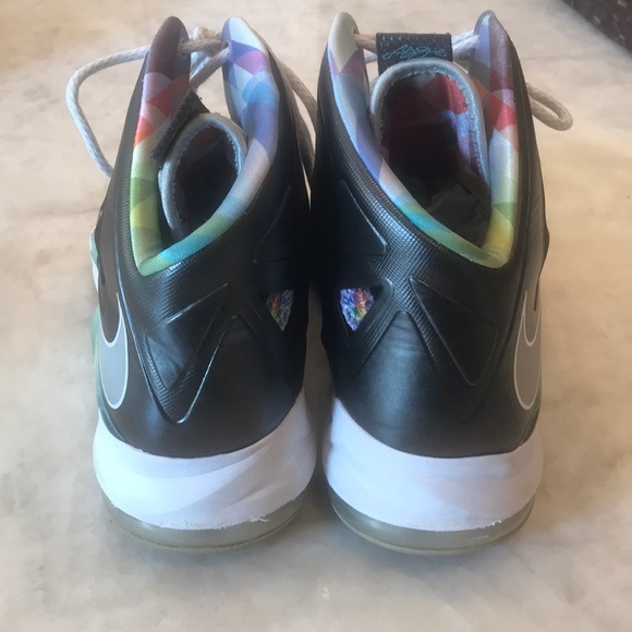 LEBRON 10 (X) PRISM ATHLETIC SHOES - Picture 6 of 8
